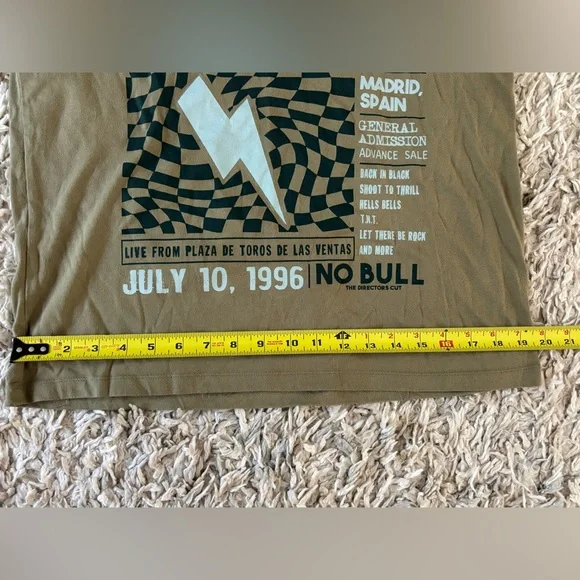 AC/DC Graphic T-Shirt in Olive Green Junior Womens Size Large - Picture 4 of 6